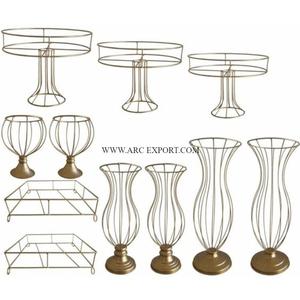Pièce maîtresse décorative de fleur en verre transparent Harlow Stands Ensemble de 6 tailles différentes Forme carrée Utilisation de décor à la maison Harlow Stands - Product Image 2