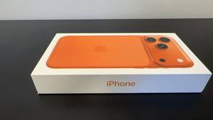 Nuevo Apple iPhone 17 Pro Max DESBLOQUEADO 256GB Naranja Cósmico NUEVO - Product Image 3