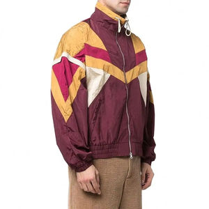 Chaqueta Cortavientos Ligera Impermeable con Capucha para Hombre, Deportiva, Plegable, Transpirable, para Correr, Senderismo y Ciclismo - Product Image 1