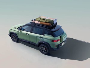 Geely Cowboy 1.5TD DCT Edición Fun, SUV Compacto con Transmisión Automática Flyme, Bajo Consumo de Combustible, Disponible Como Vehículo Nuevo y Usado - Product Image 4