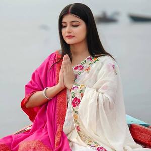 Premium Diamond Chinon Silk con bordado pesado Codding Multi Treads & Lentejuelas Work, Wedding Wear Sari, Designer Wear sari. - Product Image 6