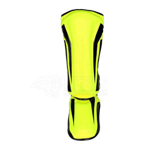 2024 Espinillera de cuero de alta calidad con logotipo personalizado impreso más vendido para boxeo y MMA - Product Image 2