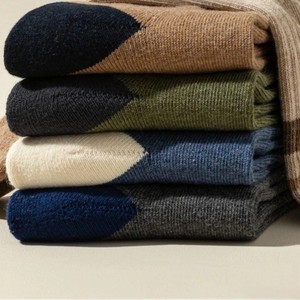 Calcetines de mujer al por mayor, calcetines deportivos de alta calidad, varios patrones personalizados, Cómodos calcetines deportivos de algodón - Product Image 6