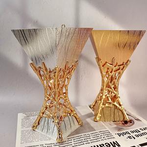 Best-selling Metal Middle Eastern Carbon Incense <b>Burner</b> Exquisite Waistline Decoration Gold <b>Silver</b> Bakhoor Arabic Incense <b>Burner</b> - Product Image 4