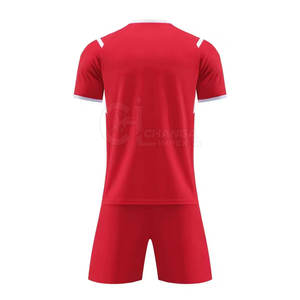 Service OEM Vêtements d'entraînement Tenue de football - Nouveau design 100% polyester Respirant Séchage rapide Couleurs personnalisables Logos Prix bas - Product Image 2