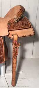 Silla de Montar Occidental Personalizada de Primera Calidad RiderTrust, Construcción de Madera con Cuero de Búfalo 100%, Cómoda y Duradera - Product Image 3