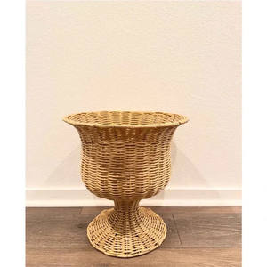 Discover our new handwoven rattan planter, an eco-friendly decorative <b>vase</b> designed for both indoor by Vietnamese artisans. - Product Image 6