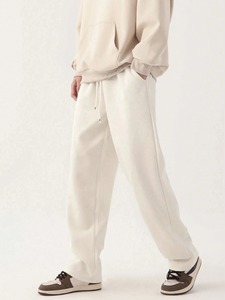 กางเกงวอร์มผู้ชายสำหรับฤดูใบไม้ร่วงและฤดูหนาว ทรงหลวม สไตล์ลำลอง ทรงตรง ระบายอากาศได้ดี เป็นมิตรกับสิ่งแวดล้อม ผ้าฟลีซ มีเชือกผูก เอวยางยืด สไตล์สตรีทแวร์ - Product Image 2