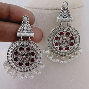 Heritage Mandala Temple Pendientes Set Oxidado Silver-Tone Metal Latón Hecho Producto a granel Diseño personalizado - Product Image 1