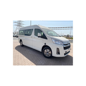 Fourgon Toyota Hiace spacieux avec de nombreux sièges disponibles à la vente maintenant - Product Image 5