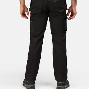 กางเกงคาร์โก้พิมพ์ลายปักโลโก้สำหรับผู้ชายผ้าคอตตอนโพลีเอสเตอร์มีกระเป๋ากระดุมปิดและซิป - Product Image 2