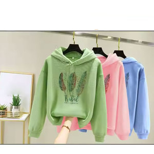Sudaderas con Capucha Tejidas y Estampadas para Mujer, Ropa Urbana de Invierno, con Logotipo Personalizado en la Parte Delantera, Diseño Moderno para Actividades al Aire Libre - Product Image 6
