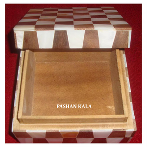 Most Beautiful High Quality Wooden Mother of Pearl Square Shape Jewelry <b>Box</b> for Home Decoration and <b>Wedding</b> Gift Purpose - Product Image 1