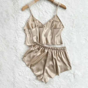 Conjunto de 2 Piezas de Camisón de Encaje para Mujer, Ropa de Dormir Elegante, Nuevo Pijama Verde Transparente con Abertura, Camisón con Cuello en V, Conjunto de Brasier y Panty - Product Image 4