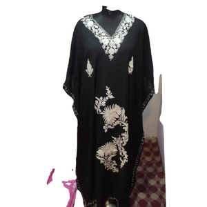 Kimono de Cachemira con bordado de flores bordado tradicional de talla libre para mujer, cárdigan largo informal, vestido de Cachemira - Product Image 1