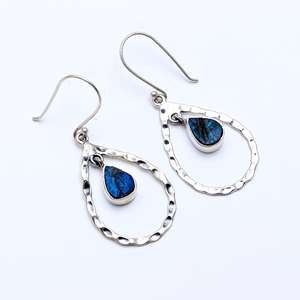 Boucles d'oreilles en argent sterling 925 massif, design tendance, pierre précieuse labradorite naturelle taille poire, sertie en bézel, fabrication artisanale, bijoux fins - Product Image 4