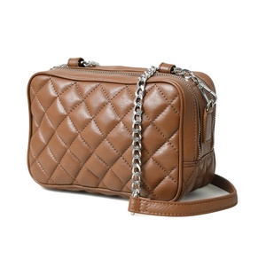 Luxe femmes en cuir de vachette véritable bandoulière chaîne sac/sac à main minimaliste fronde conception Western usiné fourrure frange sac de messager - Product Image 1