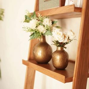 Jarrón de metal dorado con diseño de maceta elegante con acabado brillante, perfecto para decoración del hogar, centro de mesa y exhibición de arreglos florales - Product Image 2