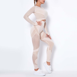 Alta calidad reciclar 2025 ropa de gimnasio mujeres deportes gimnasio conjunto mujeres señoras ropa activa conjuntos Yoga deporte conjunto para mujeres manga larga - Product Image 3