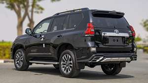 TOYO-TA PRA-DO VXR 4.0P 2023, en excellent état, prix équitable, doté d'un 4x4 permanent et d'un contrôle de vitesse en marche arrière - Product Image 4