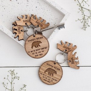 NOUVEAU PRODUIT! Porte-clés en bois gravé au laser en forme d'ours, porte-clés en bois de bambou avec logo et texte personnalisés, support personnalisé - Product Image 3