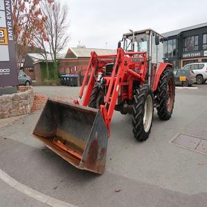 Tractor automático totalmente funcional Massey Ferguson 390, modelo usado, entrega rápida, precio al por mayor competitivo para caja de cambios de motor - Product Image 1