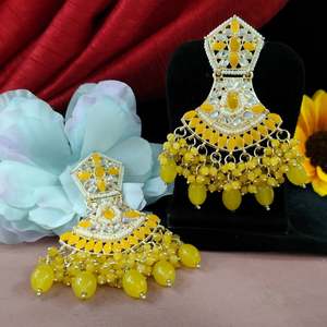 ต่างหูไข่มุก Regal Kundan เครื่องประดับแฟชั่นสำหรับงานแต่งงานและโอกาสพิเศษทางวัฒนธรรม - Product Image 2