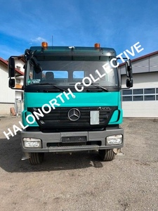 Camion benne d'occasion Mercedes-Benz Axor 1829 4x4 de 2007, poids lourd, pour travaux de construction et transport - Product Image 5