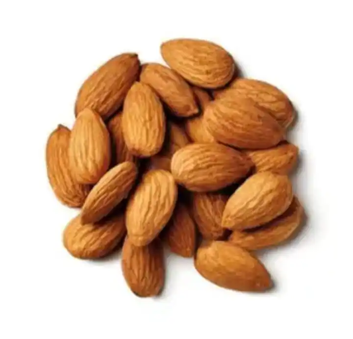 Noix d'amandes Amandes amères biologiques Crues Style naturel Cuit Origine Type Noix Séchées Lieu de culture Traitement