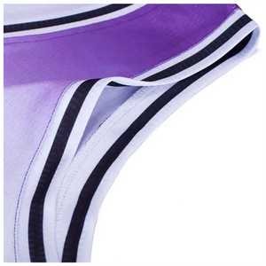 Ensembles d'uniformes de basket-ball respirants en 100% polyester avec logo personnalisé de qualité supérieure avec nom d'équipe personnalisé et design sans manches - Product Image 3