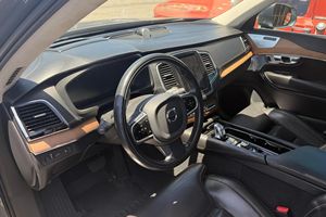 VOLVO XC90 T8 E-AWD Inscription d'occasion 2017 - Product Image 4