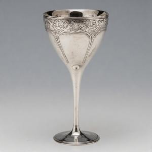 SpiritGlass Sacred Chalice Copa de vino de latón antiguo Copa hecha a mano para uso litúrgico y ceremonias tradicionales de la Iglesia - Product Image 1