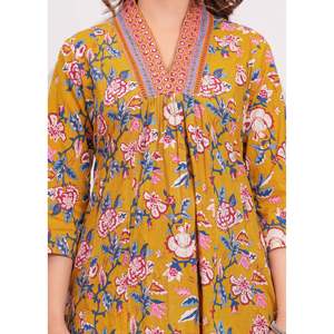 Ensemble Kurta et pantalon en coton imprimé floral pour femme avec Mulmul Dupatta - Product Image 2