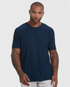 Camiseta de calle Premium para hombre Proveedor de ropa de diseño informal personalizado para Estilo de vida y uso diario al por mayor - Product Image 1