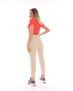 Venta al por mayor de pantalones vaqueros XL marfil personalizados de las mujeres europeas de cintura alta holgados rectos de pierna ancha pantalones de mezclilla Cargo transpirable de algodón con agujeros - Product Image 3