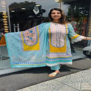 Ensemble Kurti Pant Dupatta en coton mousseline lourd VASTRA COTTAGE pour femmes, imprimé numérique, véritable travail à la main avec miroir, manches longues, vêtements ethniques - Product Image 2