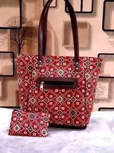 Sac à main pour femme, design traditionnel, meilleur design, sac à main pour maman, nouveau modèle 2025, sac à main imprimé tendance, produit en gros, fait main, personnalisé - Product Image 6