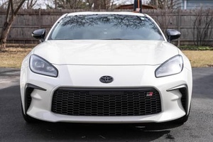 พร้อมจัดส่ง RHD/LHD โตโยต้า GR86 ปี 2023 228 แรงม้า - Product Image 3