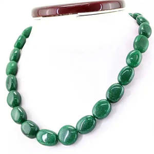Collier de perles ovales en émeraude verte améliorée de qualité AAA+, 494,00 carats, extraies de la terre, Cus-Jew104 - Product Image 1