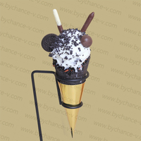 Lebensechte PVC-Kunst-Eiscreme-Waffeln, wasserdichte Dessertmodelle für Party-Tischdekoration, Event-Dekor, Sommer-Strand-Themen-Styling