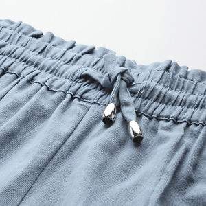 2025 Calidad Premium en diferentes diseños Transpirable Servicio OEM Fácil de usar Pantalones cortos lavables a máquina para correr para mujer - Product Image 5