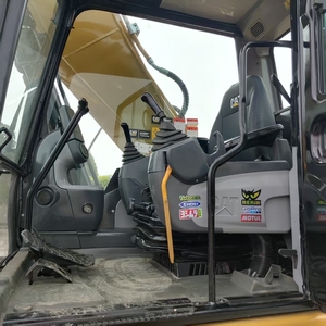 Hot Sale Used Cat323D2L <b>Excavator</b> Machinery Made in Japan Cat Hyundraulic System Digger <b>Machine</b> Mitsubishi Motor Cheap for Sale - Product Image 4