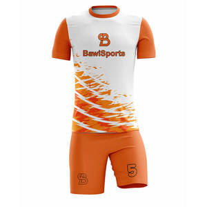 Ensembles de football pour hommes respirants de taille personnalisée en gros Vêtements de football durables - Product Image 1