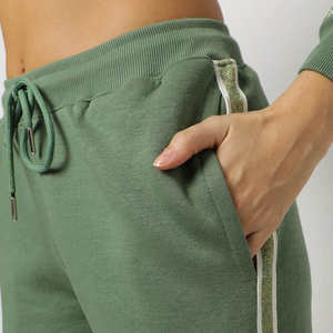 Pull en tricot côtelé bleu foncé sur mesure, ensembles sportifs pour femmes, tricot pour femmes, costume en cachemire pour femmes, pull en cachemire, costume en cachemire - Product Image 2