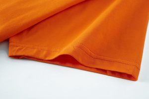 Camiseta de punto de poliéster Ringer para hombre, un ajuste cómodo informal con tela transpirable y bolsillo elegante para la mujer moderna - Product Image 4