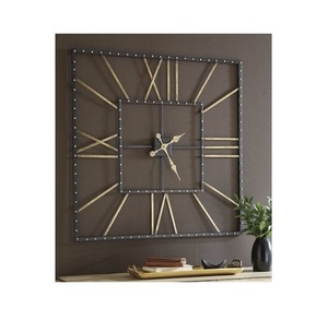 Elegantes Relojes de pared de metal en tono plateado con marcos minimalistas y patrones llamativos para mejorar los diseños modernos de las habitaciones - Product Image 5