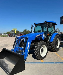 Tracteur à roues miniatures New Holland d'occasion avec chargeur frontal, 90 CV, 4 roues motrices, transmission par engrenages, faible consommation de carburant pour les travaux sur le terrain - Product Image 3