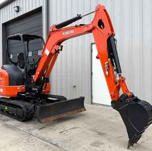 รถขุดขนาดเล็ก Kubota KX033-4 รุ่นขายดี พร้อมระบบไฮดรอลิกเสริมและตัวเลือกห้องโดยสาร - Product Image 1