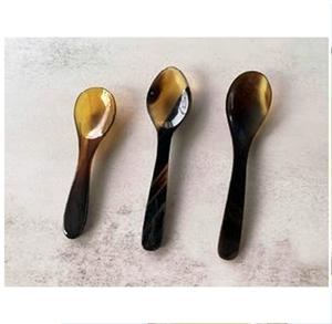 Plato de Metal con Borde Ondulado, Grande, Personalizado, para Descanso de Cucharas, Color Personalizado, Hecho a Mano, Ecológico, Apto para Lavavajillas y Horno - Product Image 5