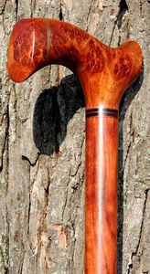 Canne en bois réglable avec nœuds multiples, bâton de marche en bois solide pour les aînés par Standard International - Product Image 2